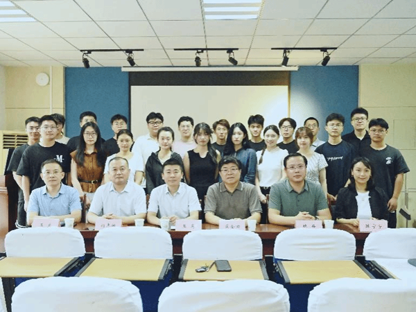 赤峰大学第二届“多宝电竞杯”案例创客大赛颁奖大会顺利进行