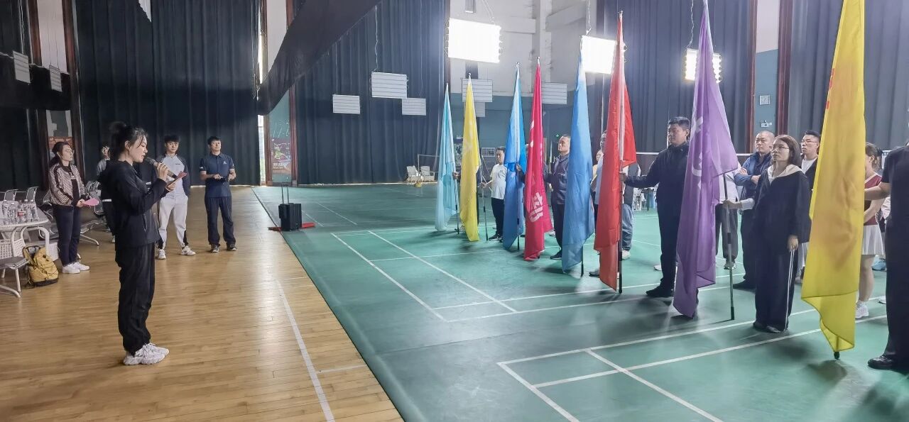 大美多宝电竞，谁“羽」伫锋！——多宝电竞集团2025年杜尊毛球角逐激情开赛